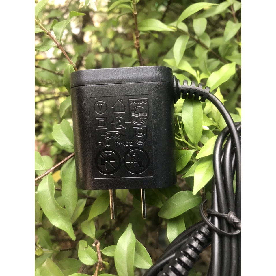 Adapter sạc pin máy cạo râu Philip 15V 5.4W