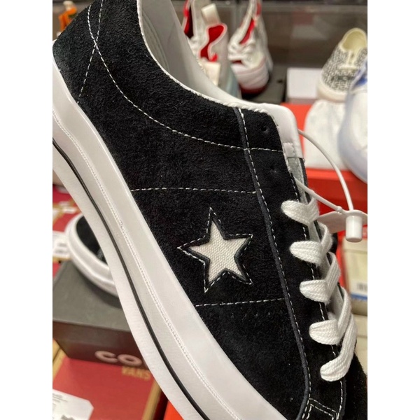 GIÀY CONVERS ONE STAR BLACK BASIC DA LỘN