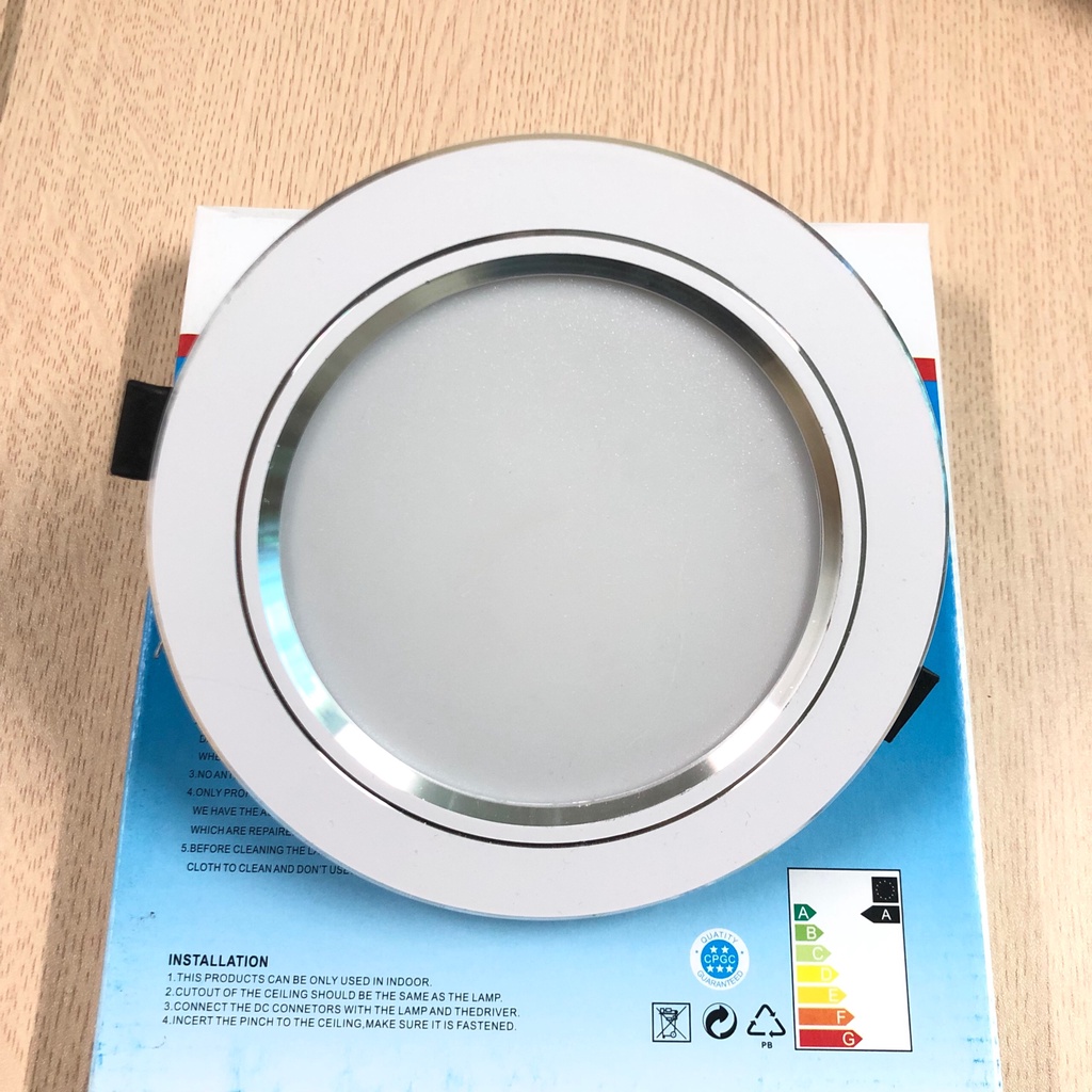 Đèn led âm trần 3 Chế độ màu 9w viền Bạc lỗ khoét 110 - Bảo Hành 12 tháng