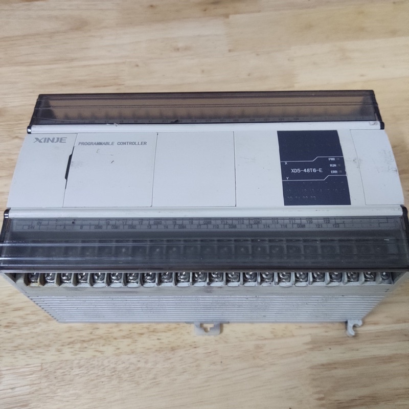 PLC xinje XD5-48T6-E PLC