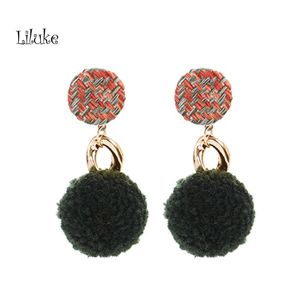 Đôi Khuyên Tai HìNh Quả Pompom Dễ Thương ThờI Trang Cho Nữ