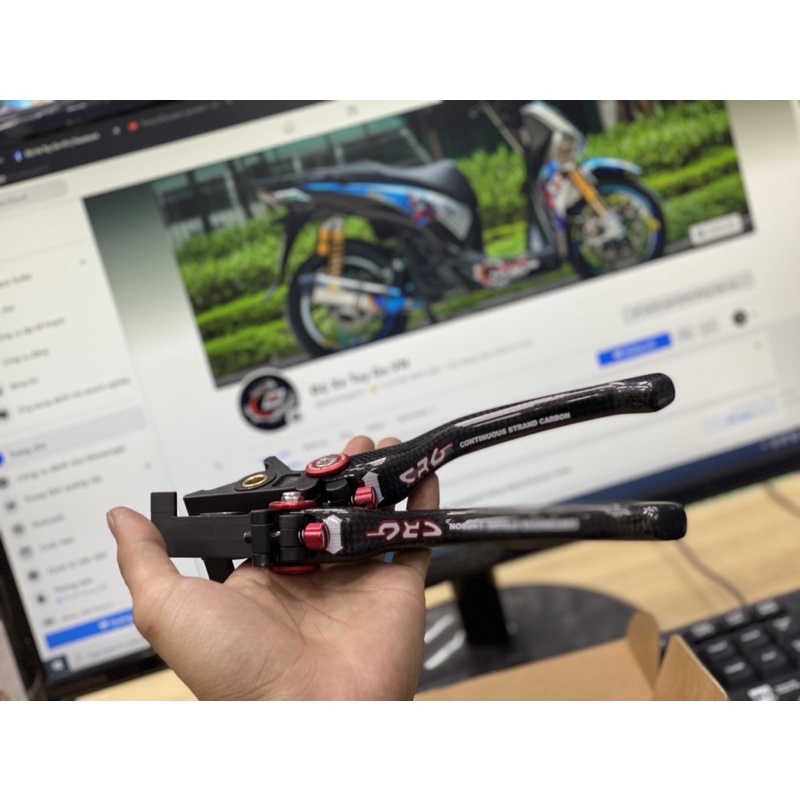 Tay Phanh CRG Carbon Chính Hãng Cho SH2012-2022-SH300-350i