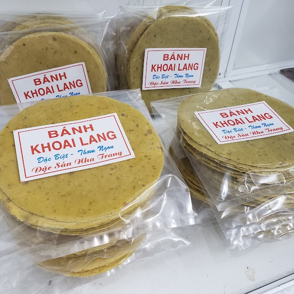 Combo 3 gói bánh khoai lang bùi bùi thơm thơm đặc sản Nha Trang, 900 gram- Seavy