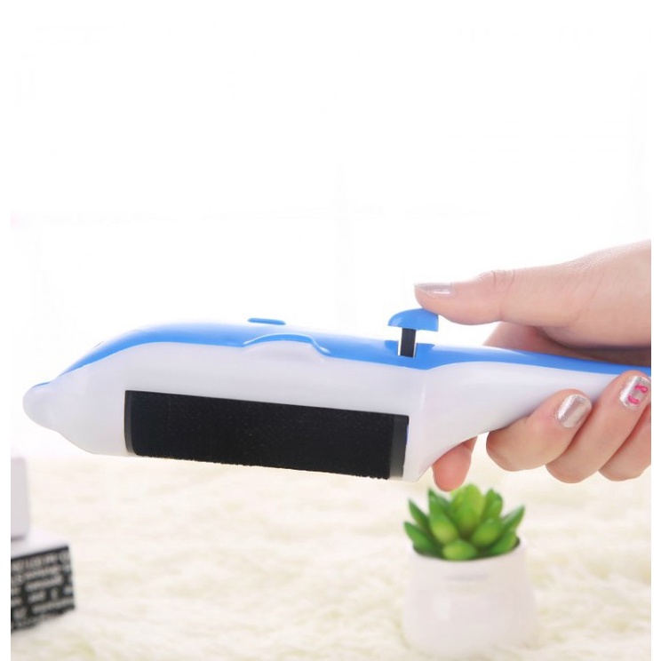 Bàn chải lông đa năng hình cá heo T2 - #banchai