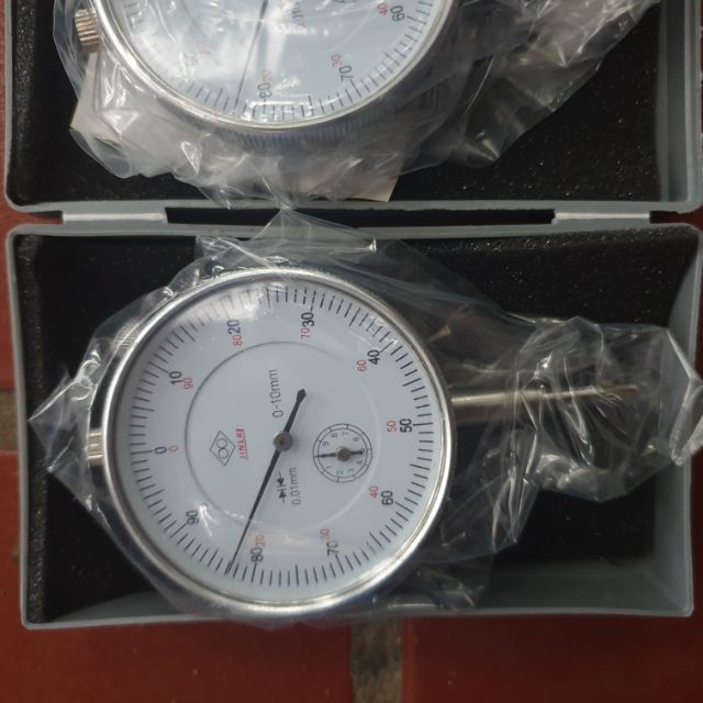 Đồng hồ so Đài Loan