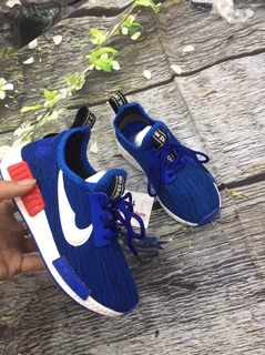 Giày Nike cho bé trai