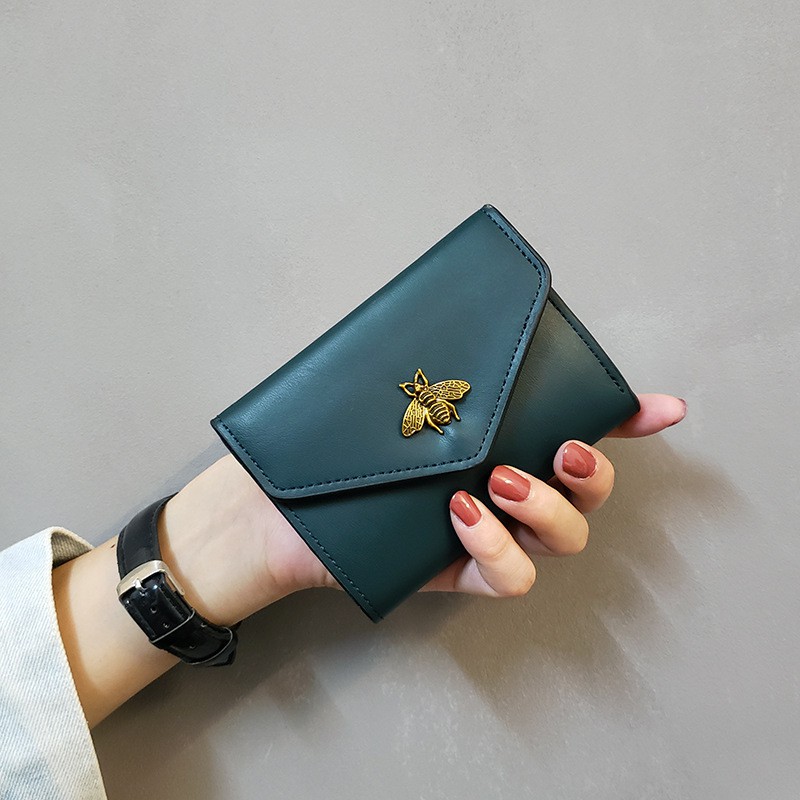 Ví ngắn nhỏ dạng gập làm 3 chống trầy đựng thẻ và tiền xu hình chú ong phong cách Hàn Quốc cho nữ