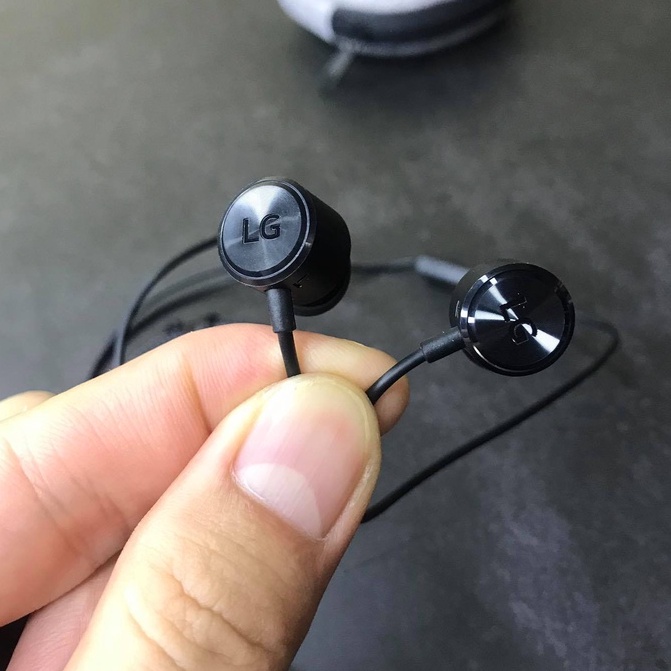 Tai Nghe Chính Hãng LG V30/V40/V50/V60 Jack Chữ L Tặng kèm Núm Tai Phụ, Âm Thanh Sống Động, Mic Không Rè