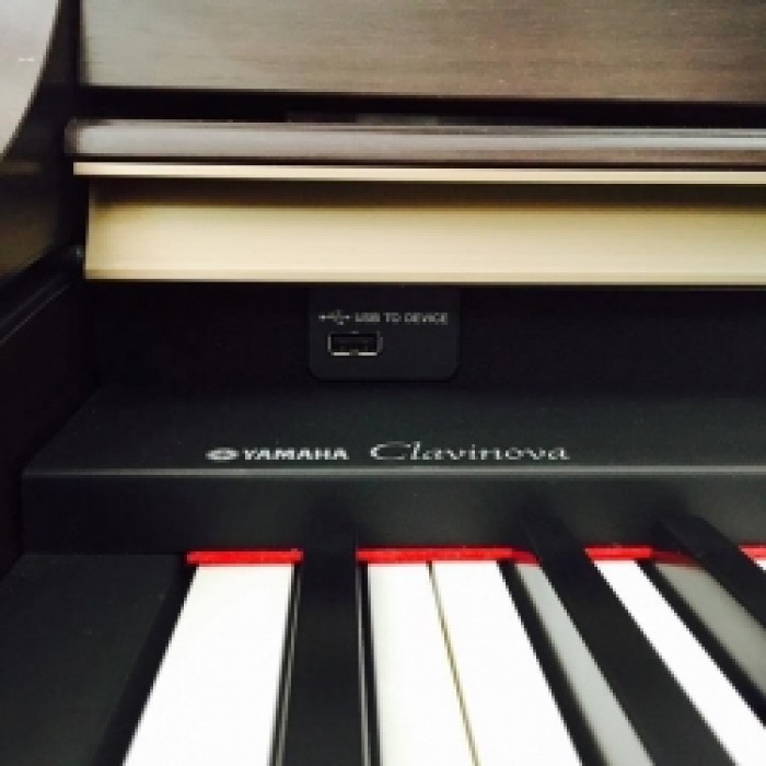 Đàn piano điện YAMAHA CLP 330R