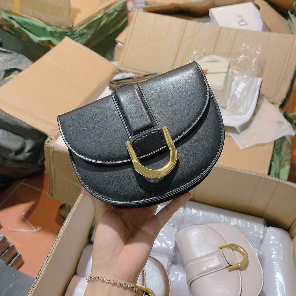 Túi Xách Nữ Đeo Chéo Đeo Vai Xe Kaa Mong Ngựa  Sai 19 Chât Da Mềm Phong Cách Hàn Quốc Có Tặng Kèm Túi Vải Hãng