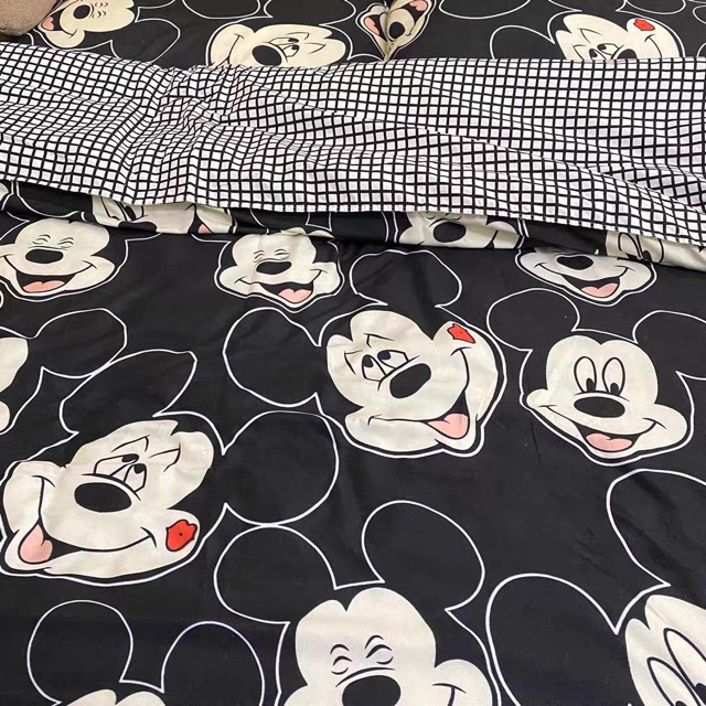 Set Chăn Ga Chuột Mickey Đen Ga Caro Cotton Poly Cực Chất (Shinbedding.shop)
