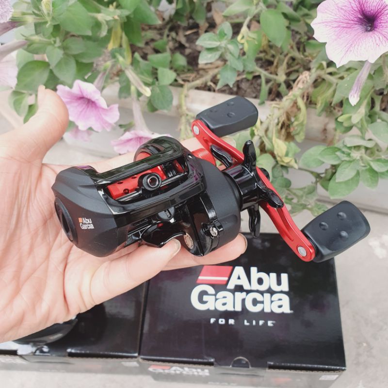 Máy Ngang Abu Garcia Black Max 3 Tay Trái Tay Phải Mã MG1