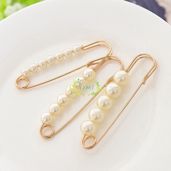 Ghim cài đính ngọc trai nhân tạo đơn giản và phong cách