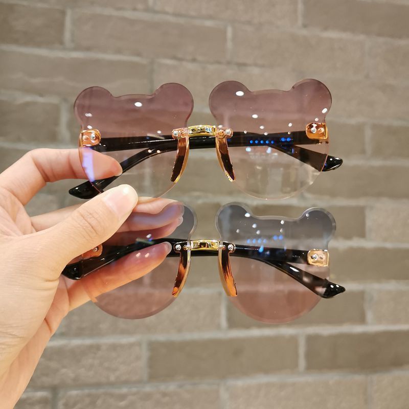 Kính mát kiểu tai gấu chống tia cực tím cho bé