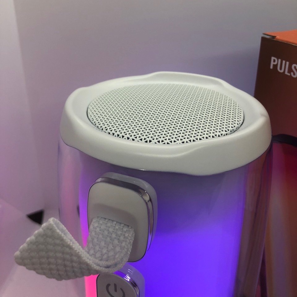 Loa Bluetooth Pulse 5 Cao Cấp, Âm Thanh Sống Động Công Suất Lớn, Đèn Led Full 360 Độ Theo Nhạc Bảo Hành 06 Tháng