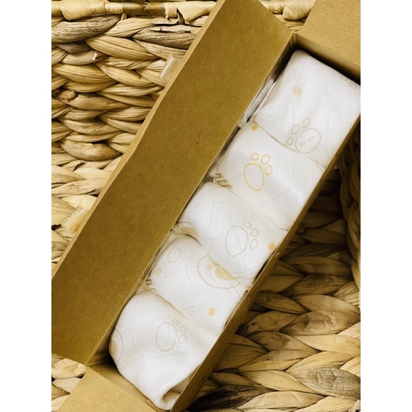 Khăn sữa sợi tre lụa Hrnee