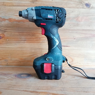 Máy vặn vít Bosch Bãi Nhật