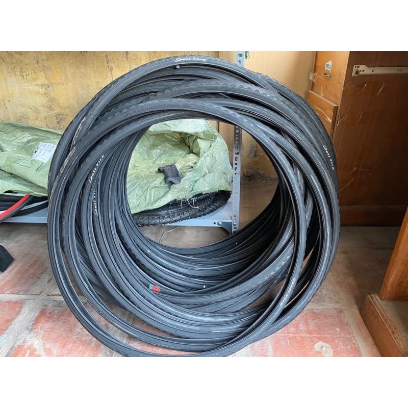 Lốp Deli Tire 700x 23-25-28 gai sóng