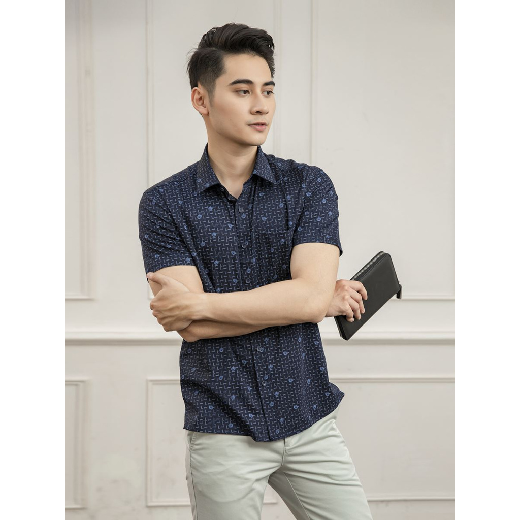 ARISTINO - Áo sơ mi ngắn tay Aristino ASS063S1 dáng perfect fit tà bằng màu Xanh tím than in họa tiết lá