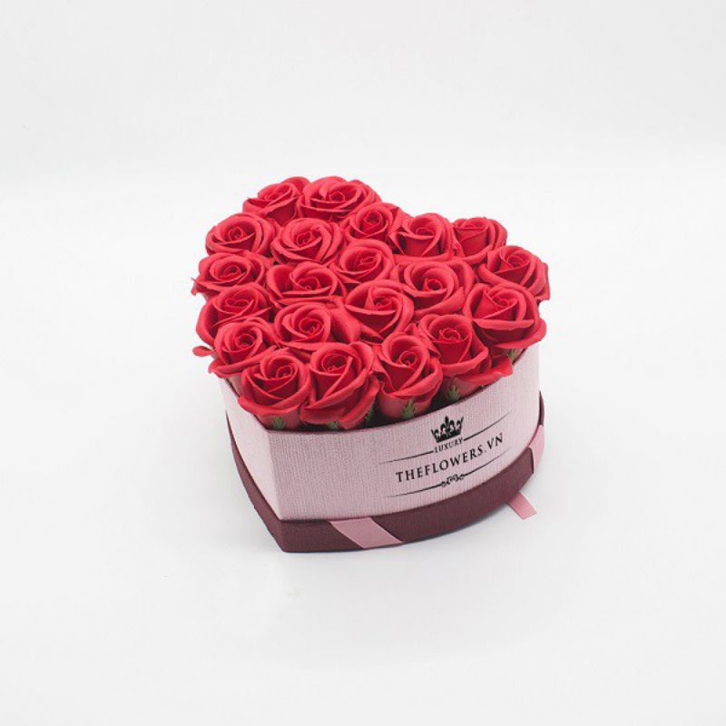 Xốp hình trái tim 4 size làm quà hoa sáp bánh kem trang trí phòng tiệc cưới