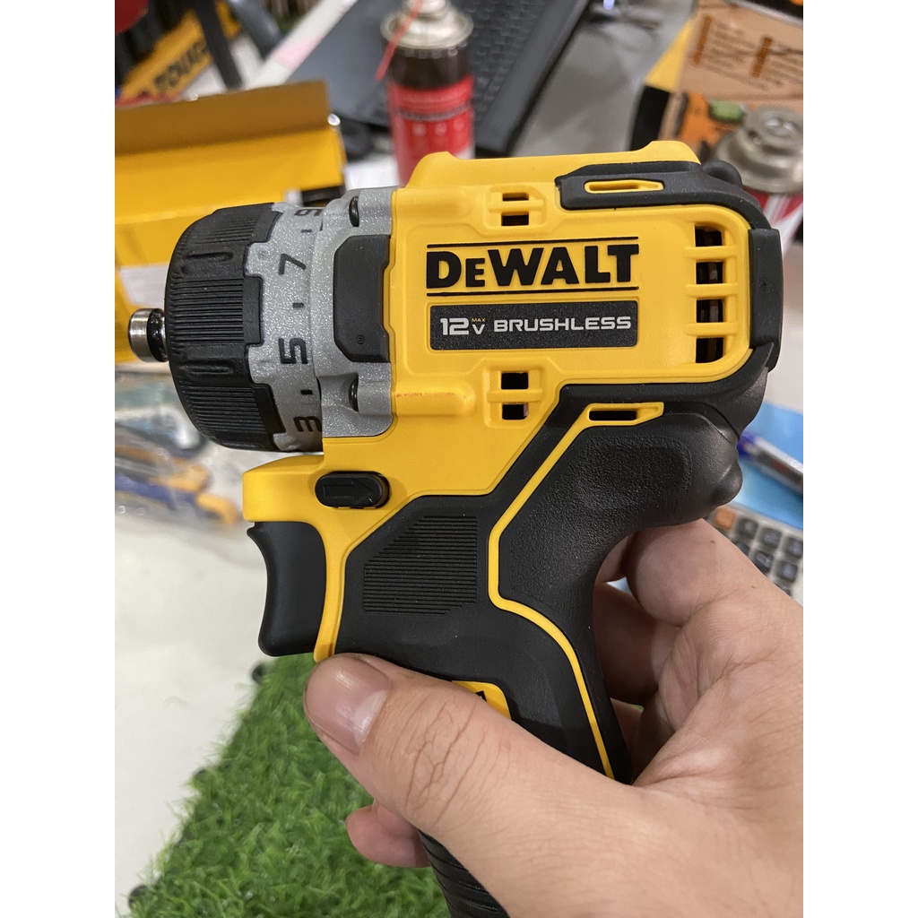 Máy khoan đa năng dùng pin chính hãng 12V DeWalt DCD703D2-B1