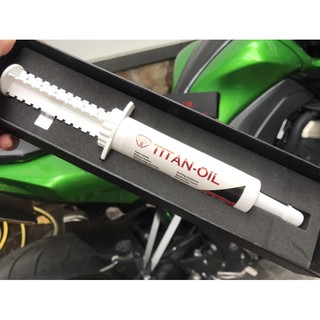 TITAN OIL nhập khẩu USA - phụ gia bảo vệ và tăng công suất động cơ xe máy