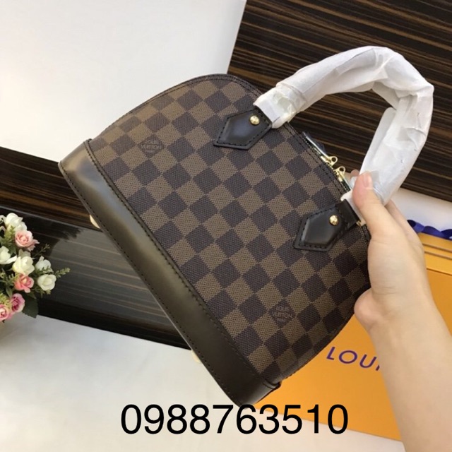 Túi hến LV