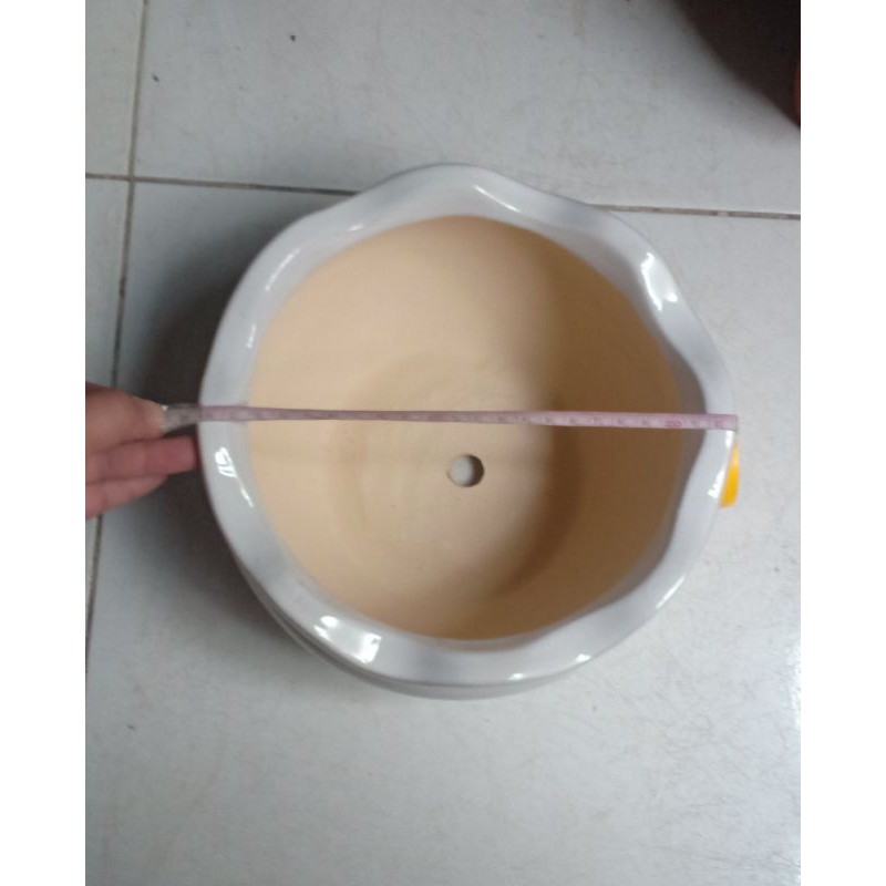 Chậu sứ trắng miệng bèo, KT: R23 x Cao14 x Đáy 14