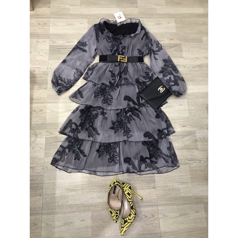 váy voan xếp tầng (new 100%)