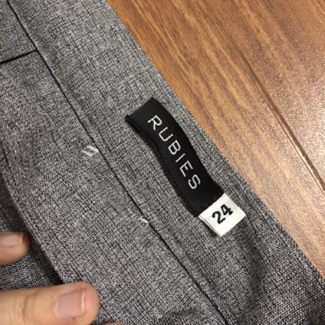 Thanh lý quần váy Rubies