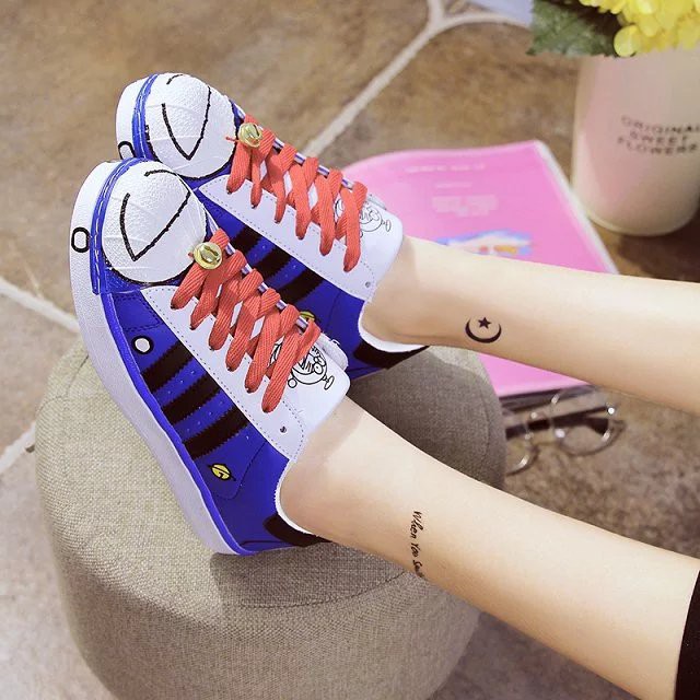 Giày Thể Thao Họa Tiết Hello Kitty Doraemon Size 35-40❤️