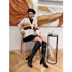 [ Sẵn đủ sz đen 35-39, be 37-39] Boot cao bồi cổ V gót vuông , hàng loại 1 đế 3 lớp cực chắc chắn | BigBuy360 - bigbuy360.vn