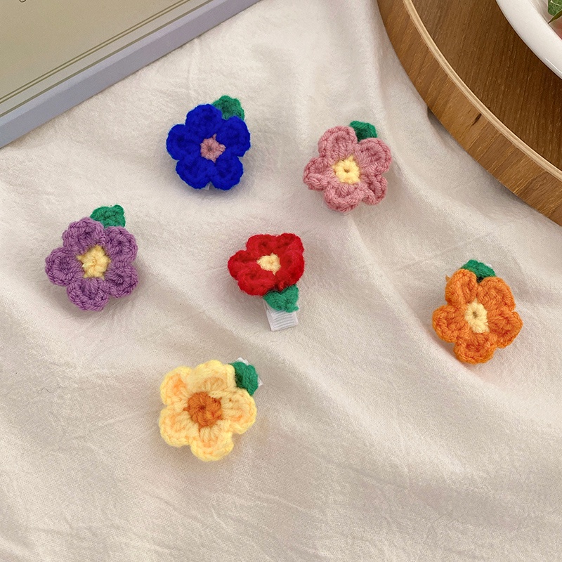 Kẹp tóc len hình hoa nhiều màu sắc dễ thương cho nữ