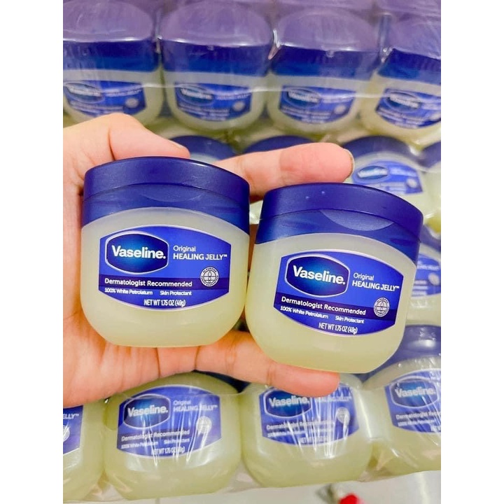 Sáp Vaseline Mỹ dưỡng ẩm Pure Petroleum Jelly Original  / Vaseline cacao 49g