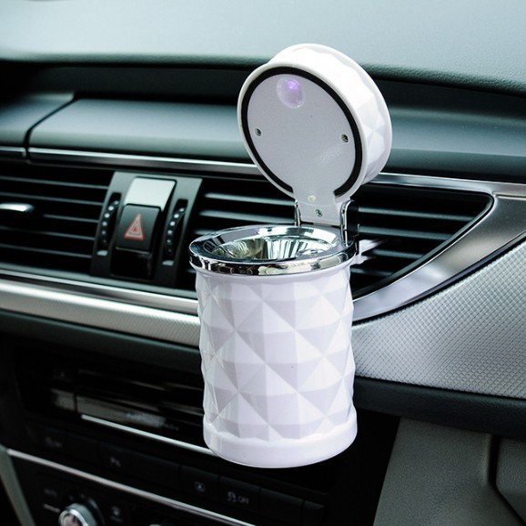 Gạt tàn thuốc đa năng có đèn LED phản quang sáng tạo hình dạng kim cương tiện dụng cho xe hơi