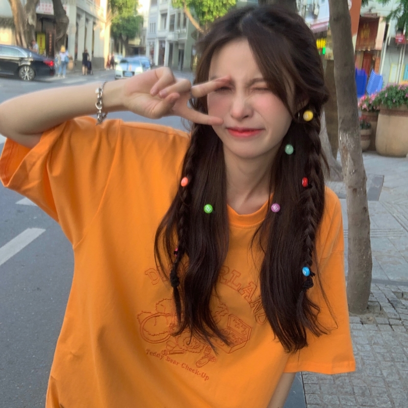 Áo thun ngắn tay thêu họa tiết xinh xắn dành cho nữ