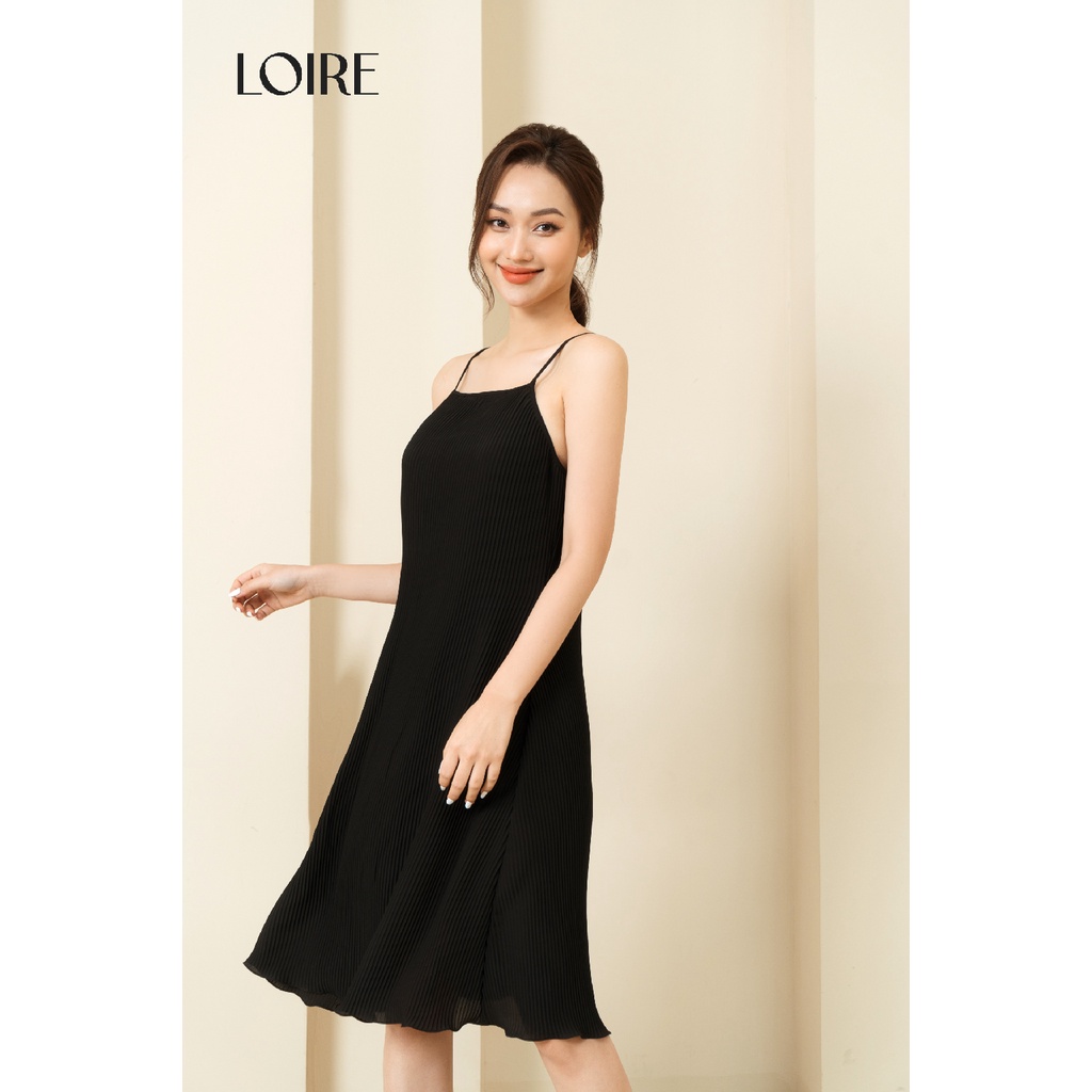 Váy lụa dáng chữ A Xếp Ly Cao Cấp Loirechic LSL18