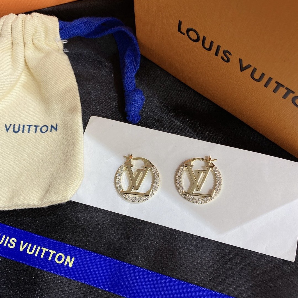 LOUIS VUITTON Khuyên Tai Tròn Bằng Thép Titan In Logo LV Thời Trang