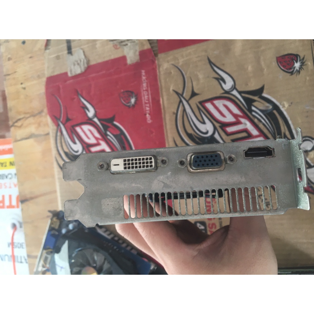 Card màn hình SAPPHIRE HD6670 1GB DDR3 128 bit