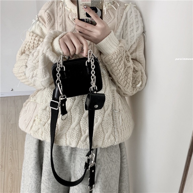 Túi hộp da trơn tặng kèm móc khoá cá tính S051 | BigBuy360 - bigbuy360.vn