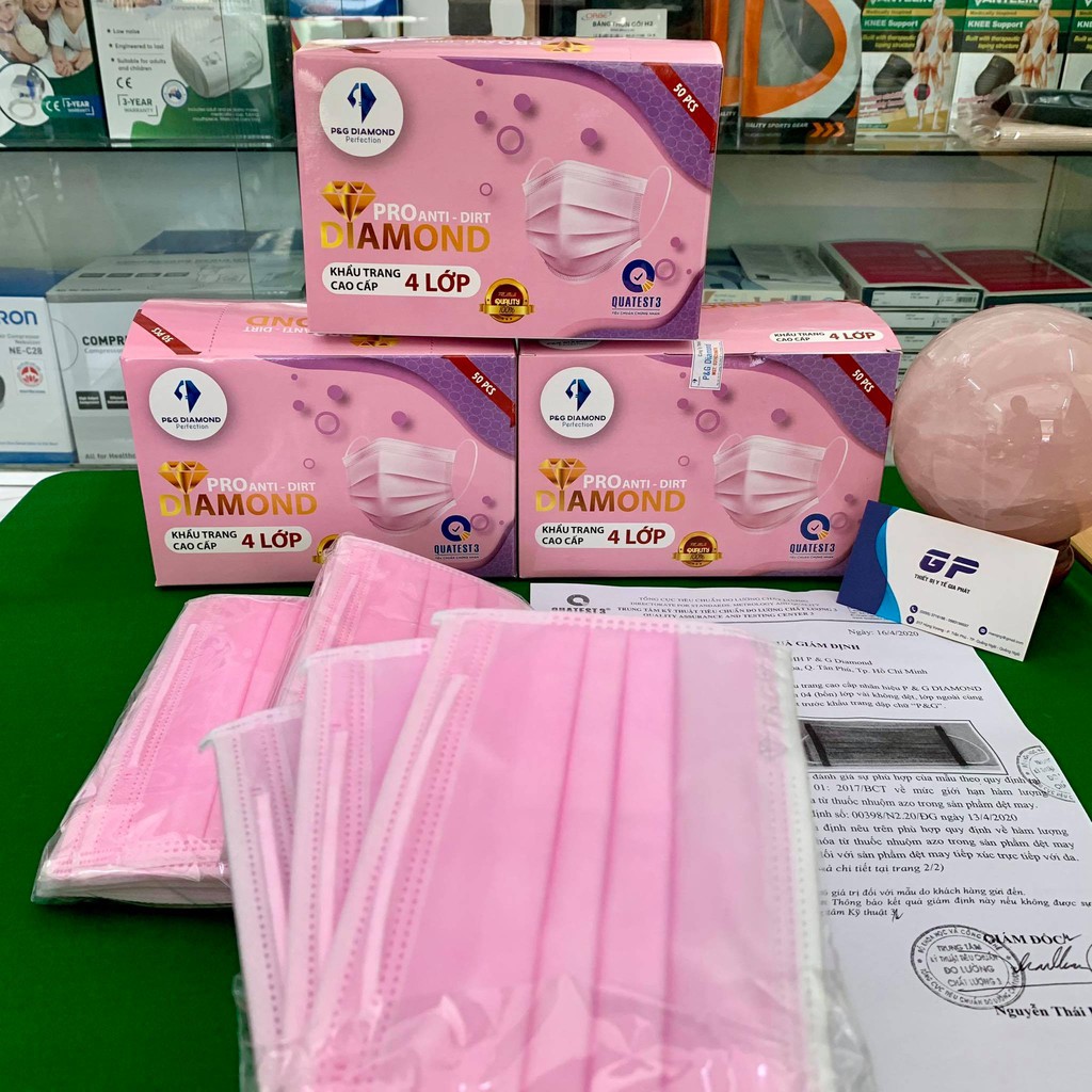 KHẨU TRANG Y TẾ 4 LỚP P&G MÀU HỒNG HỘP 50 CÁI