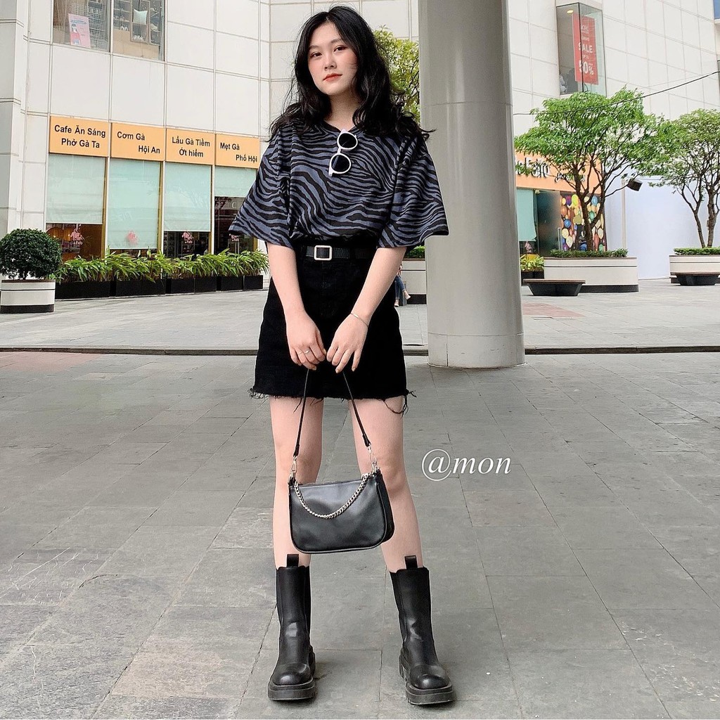 2101303 Chân váy bò ulzzang co giãn chất jeans mềm có lót trong màu đen trơn có size | BigBuy360 - bigbuy360.vn
