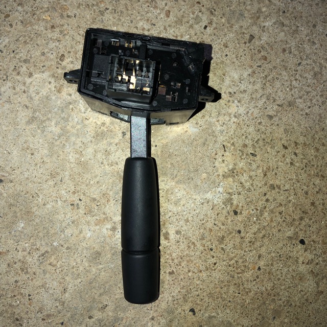 Công tắc nửa pha cốt JK3078 sên sên