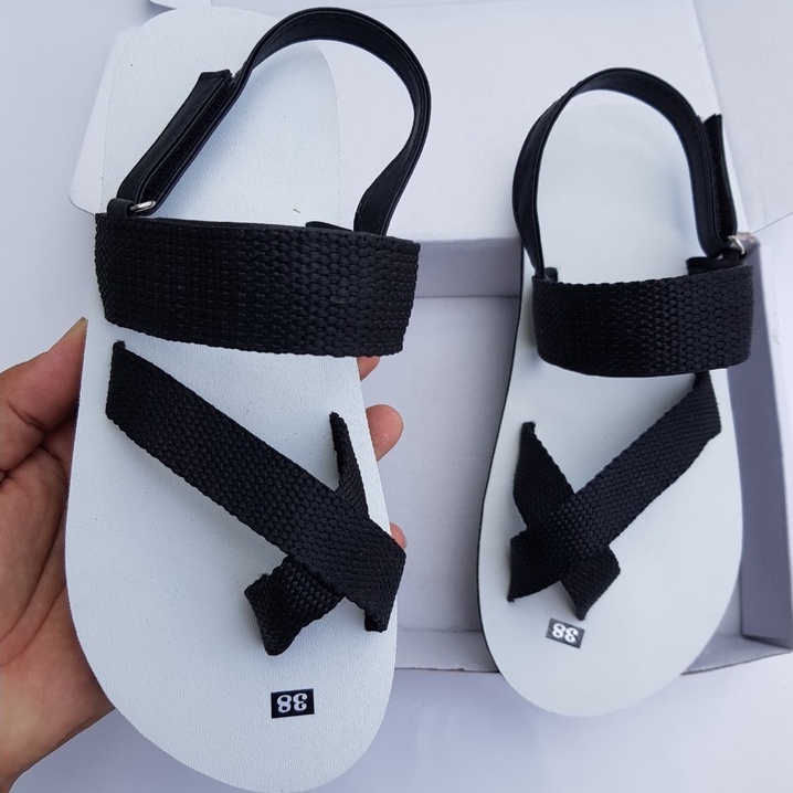 Sandal nam nữ sandal chip chip đế trắng quai dù đen