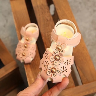 Sandal cho bé
