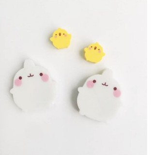Gôm molang ( vỉ 2 viên lớn - nhỏ)