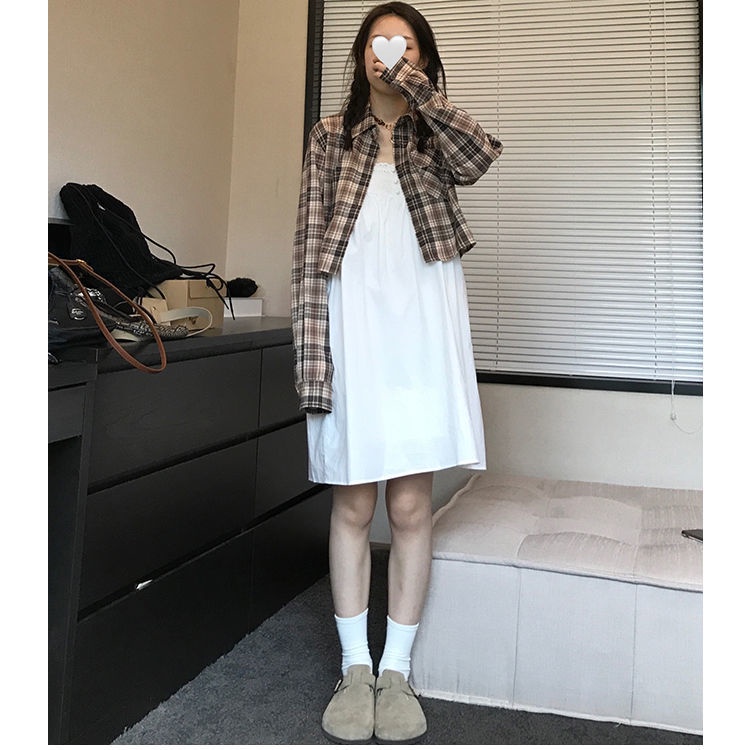 Đầm Hai Dây Mỏng Dáng Rộng Ngắn Màu Trắng Phong Cách Thời Trang