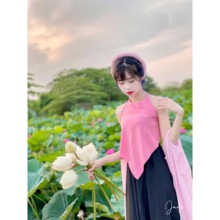 Yếm chụp sen - Khoác lụa màu hồng nhạt