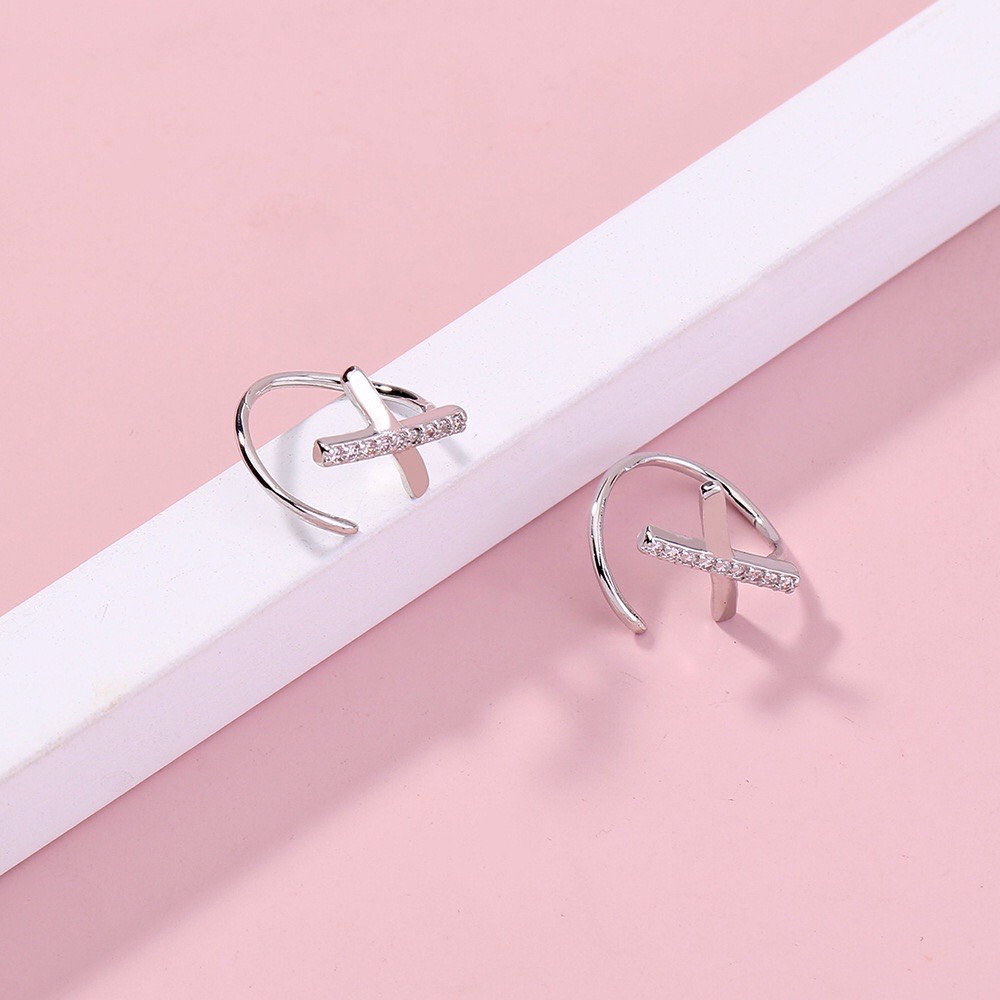 Bông tai nữ bạc thật đan xoắn chữ x đính đá ôm sát tai cá tính - Kho sỉ bạc Nhất Linh