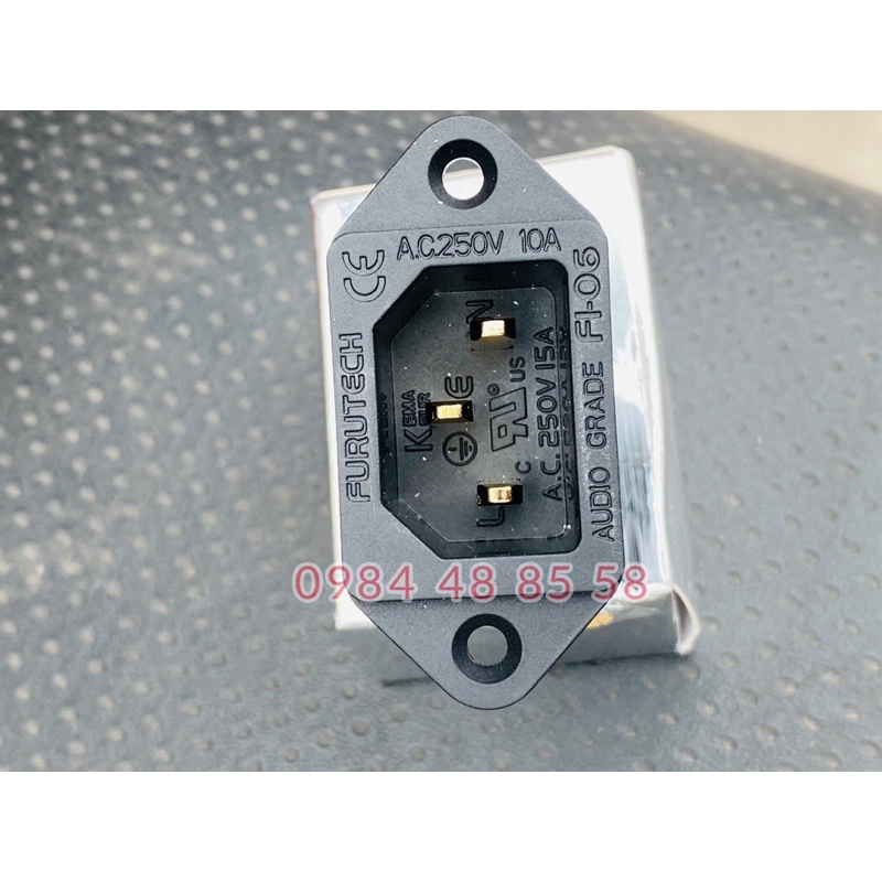 Đuôi Nguồn FURUTECH Loại Tốt